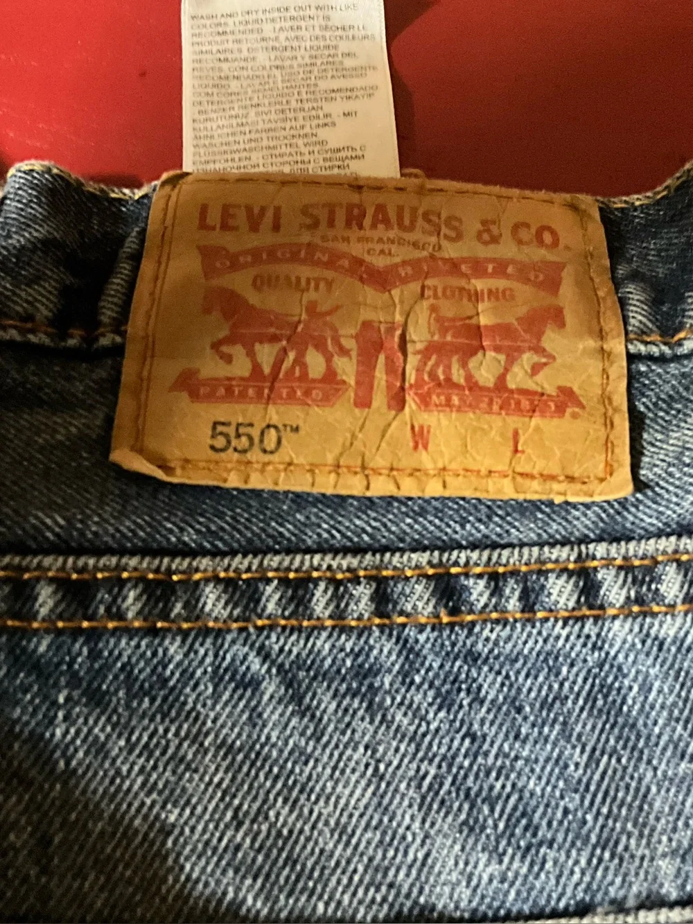 52x30 men’s 550 Levi’s